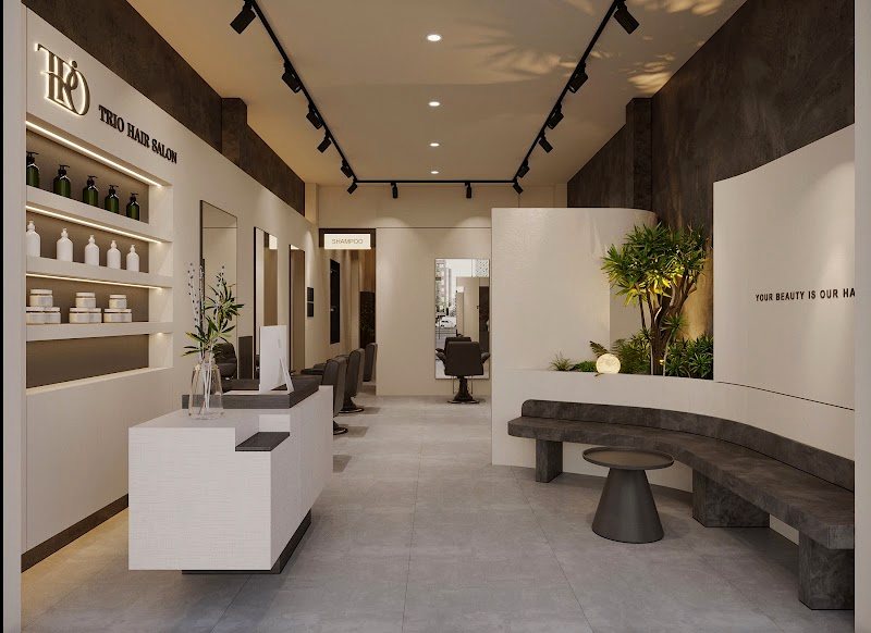 Bên trong TRIO Hair Studio: ghế gội, gương lớn và khu pha màu